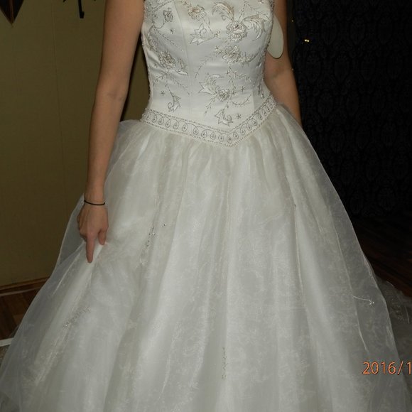 nwt oleg cassi wedding dress and accessories - Picture 1 of 15